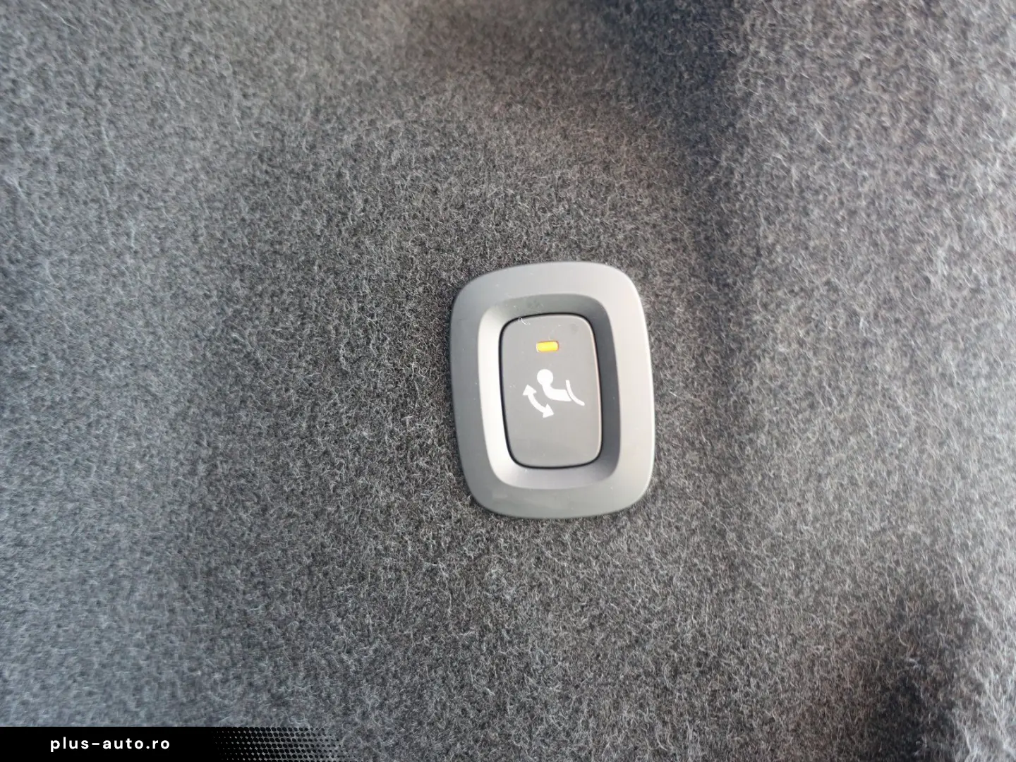 VOLVO XC60 Black Edition Plus T8 AWD Plug-in Pano HUD