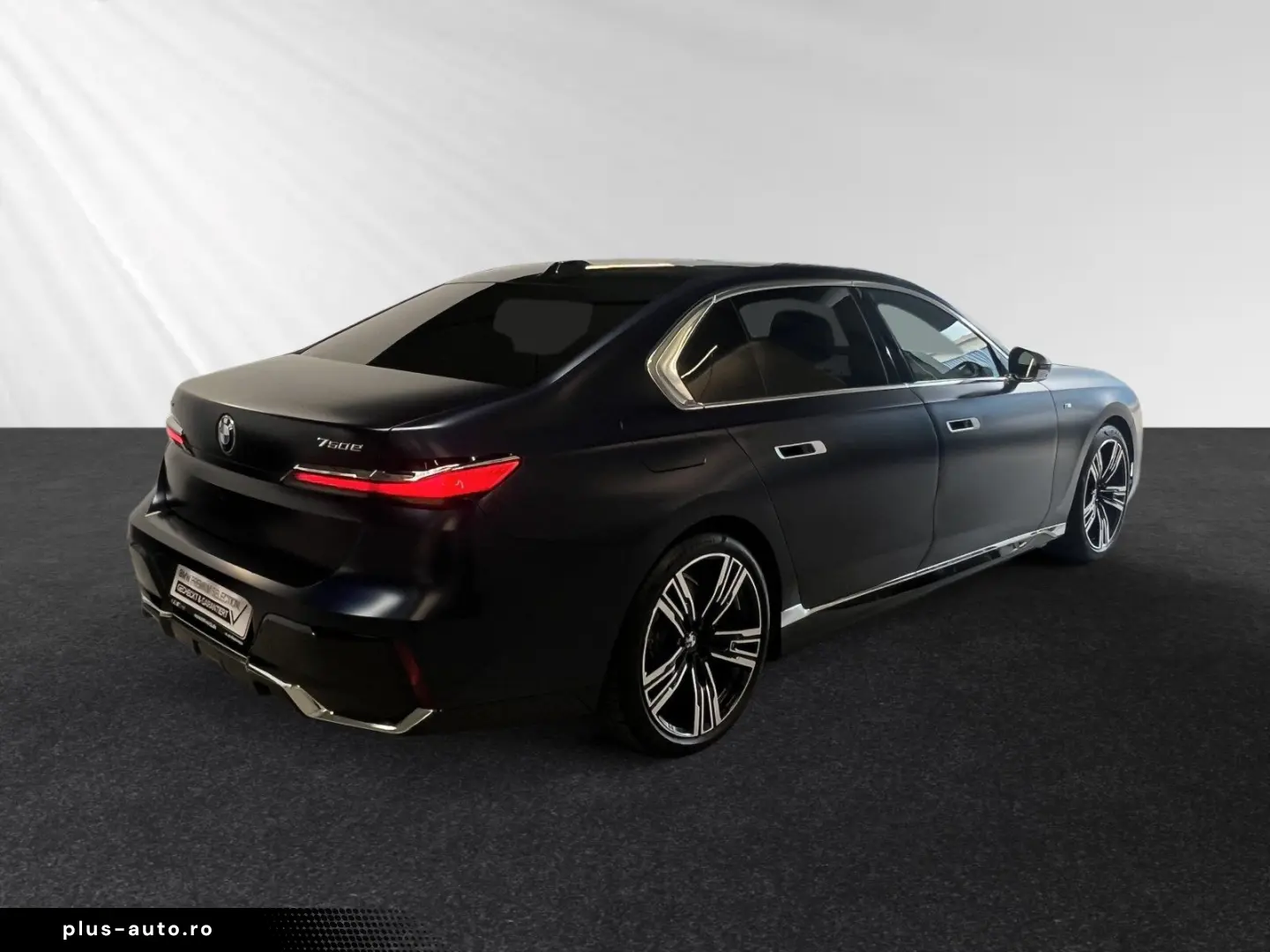 BMW 750e xDrive LR. 1.345 -  BMW Personal Pilot