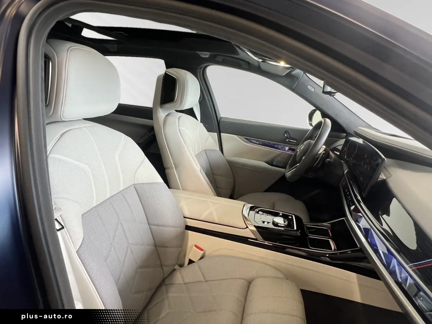 BMW 750e xDrive LR. 1.345 -  BMW Personal Pilot