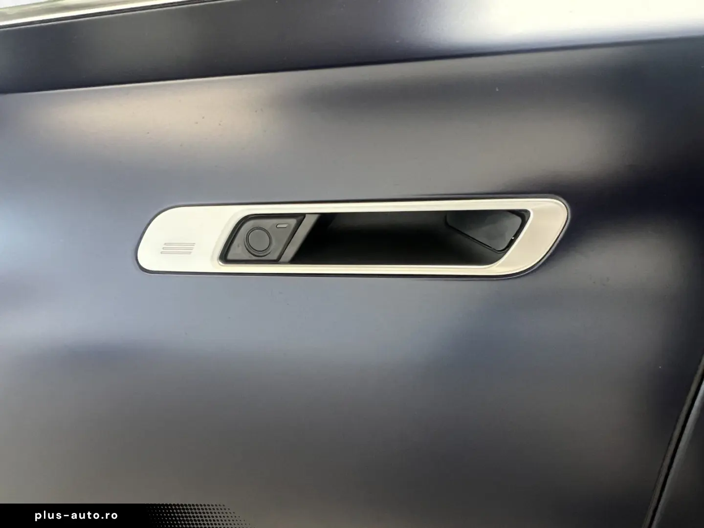 BMW 750e xDrive LR. 1.345 -  BMW Personal Pilot