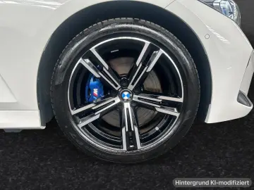 BMW 330e M Sport AHK Glasdach Head-Up