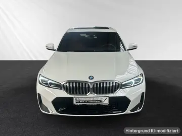 BMW 330e M Sport AHK Glasdach Head-Up
