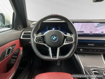 BMW 330e M Sport AHK Glasdach Head-Up