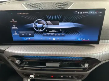 BMW 330e M Sport AHK Glasdach Head-Up