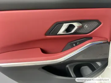 BMW 330e M Sport AHK Glasdach Head-Up