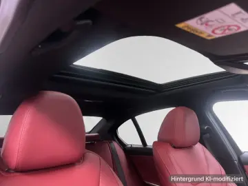BMW 330e M Sport AHK Glasdach Head-Up