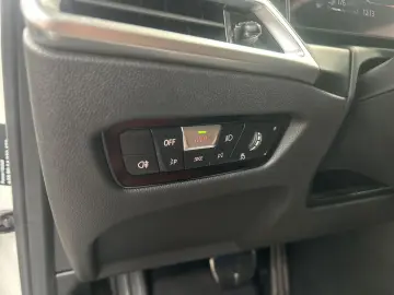 BMW 330e M Sport AHK Glasdach Head-Up