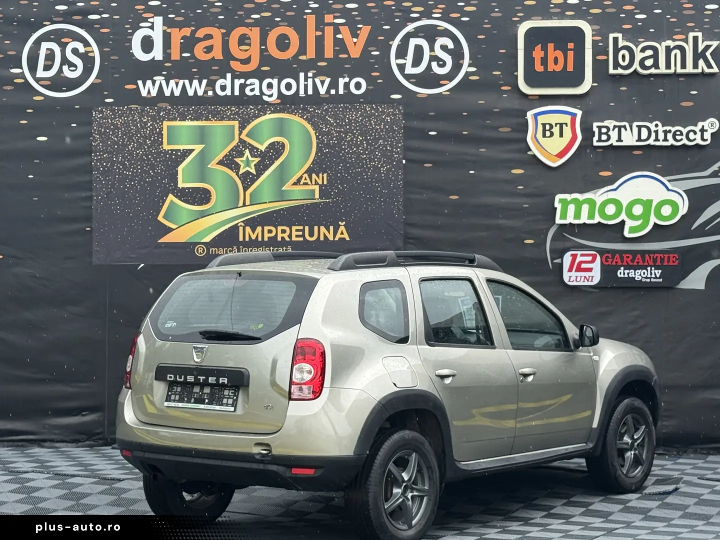 Dacia Duster 2012