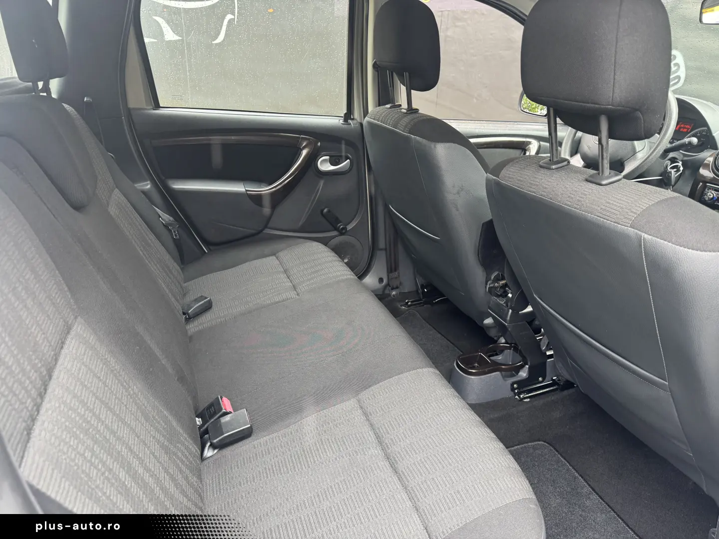 Dacia Duster 2012