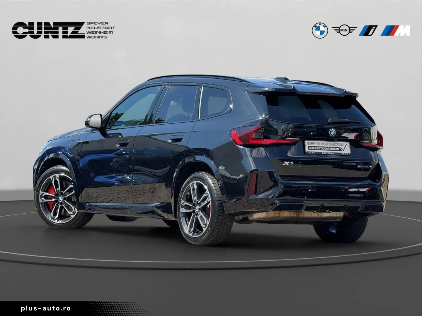 BMW X1 xDrive30e M Paket Pro Panorama Head-Up Harman