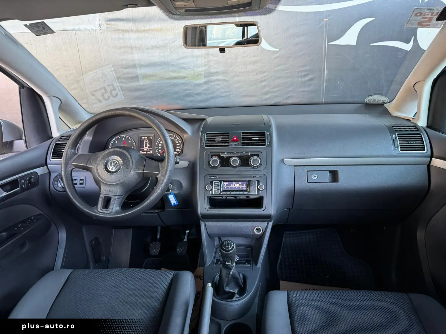 Volkswagen Touran 2015