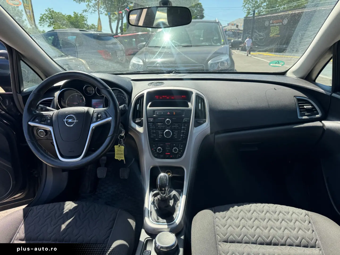 Opel Astra 2014