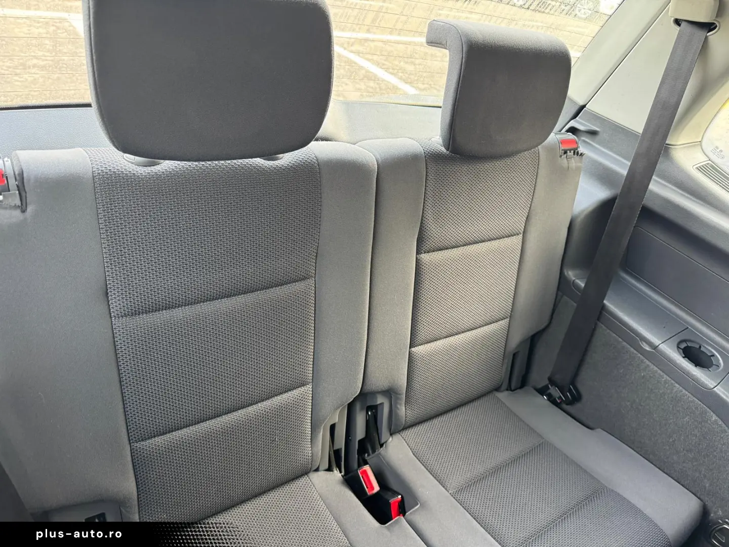 Volkswagen Touran 2012