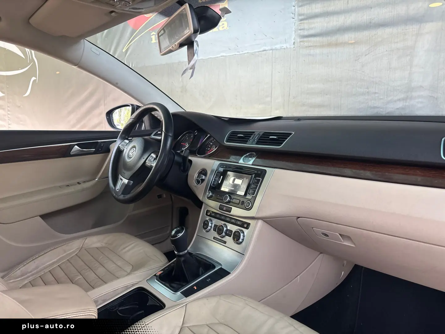 Volkswagen Passat 2012