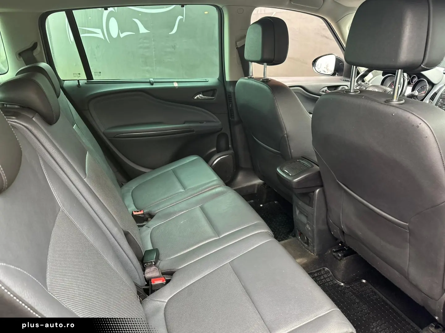 Opel Zafira 2012