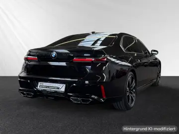BMW M760e xDrive DA&PAProf. B&WDiamond Autobahnass.