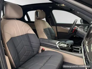 BMW M760e xDrive DA&PAProf. B&WDiamond Autobahnass.