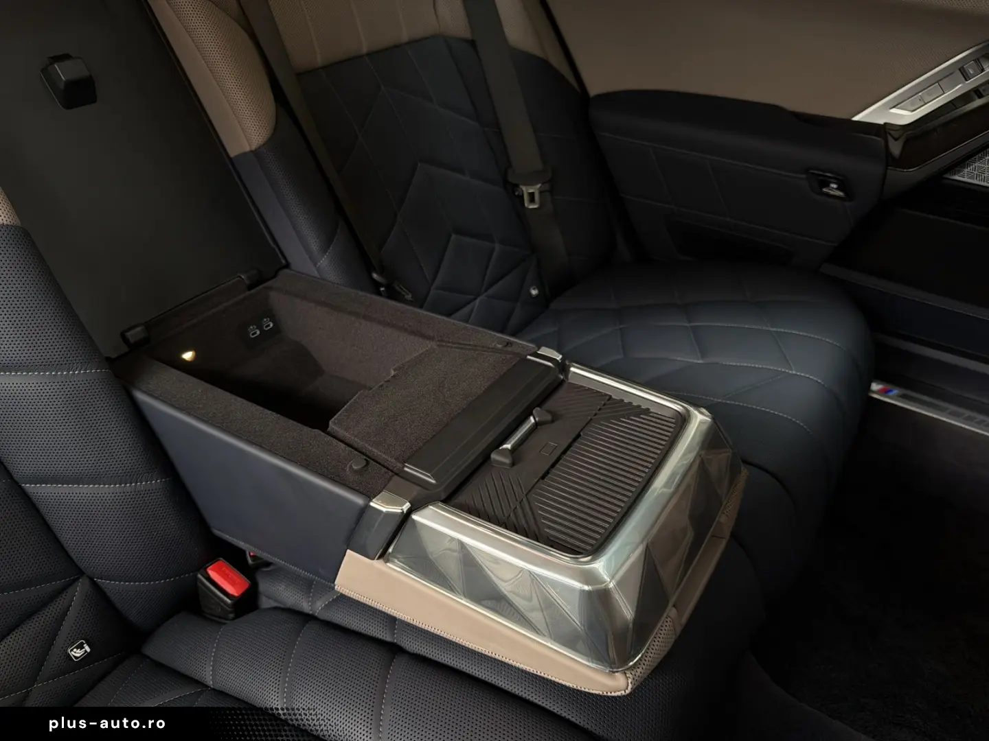 BMW M760e xDrive DA&PAProf. B&WDiamond Autobahnass.