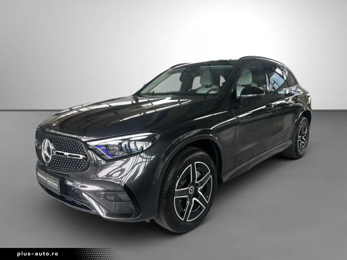 MERCEDES-BENZ GLC 400 e 4M AMG Night Pano AHK Digital Light