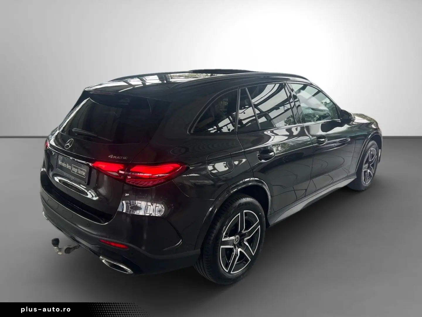 MERCEDES-BENZ GLC 400 e 4M AMG Night Pano AHK Digital Light