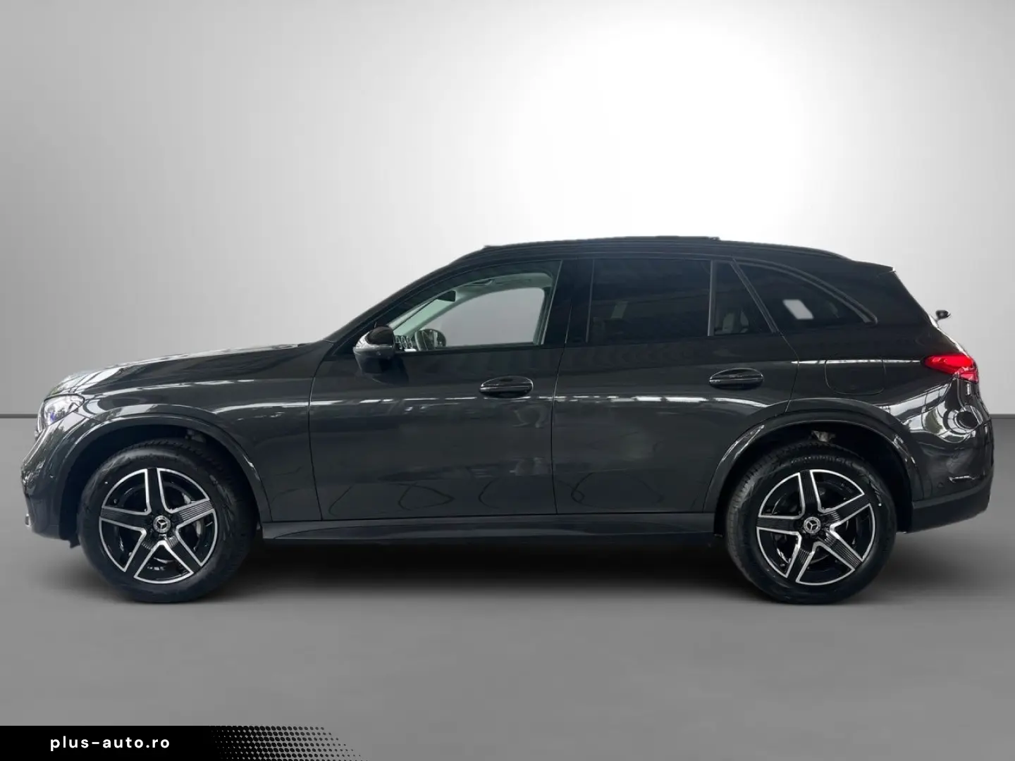 MERCEDES-BENZ GLC 400 e 4M AMG Night Pano AHK Digital Light