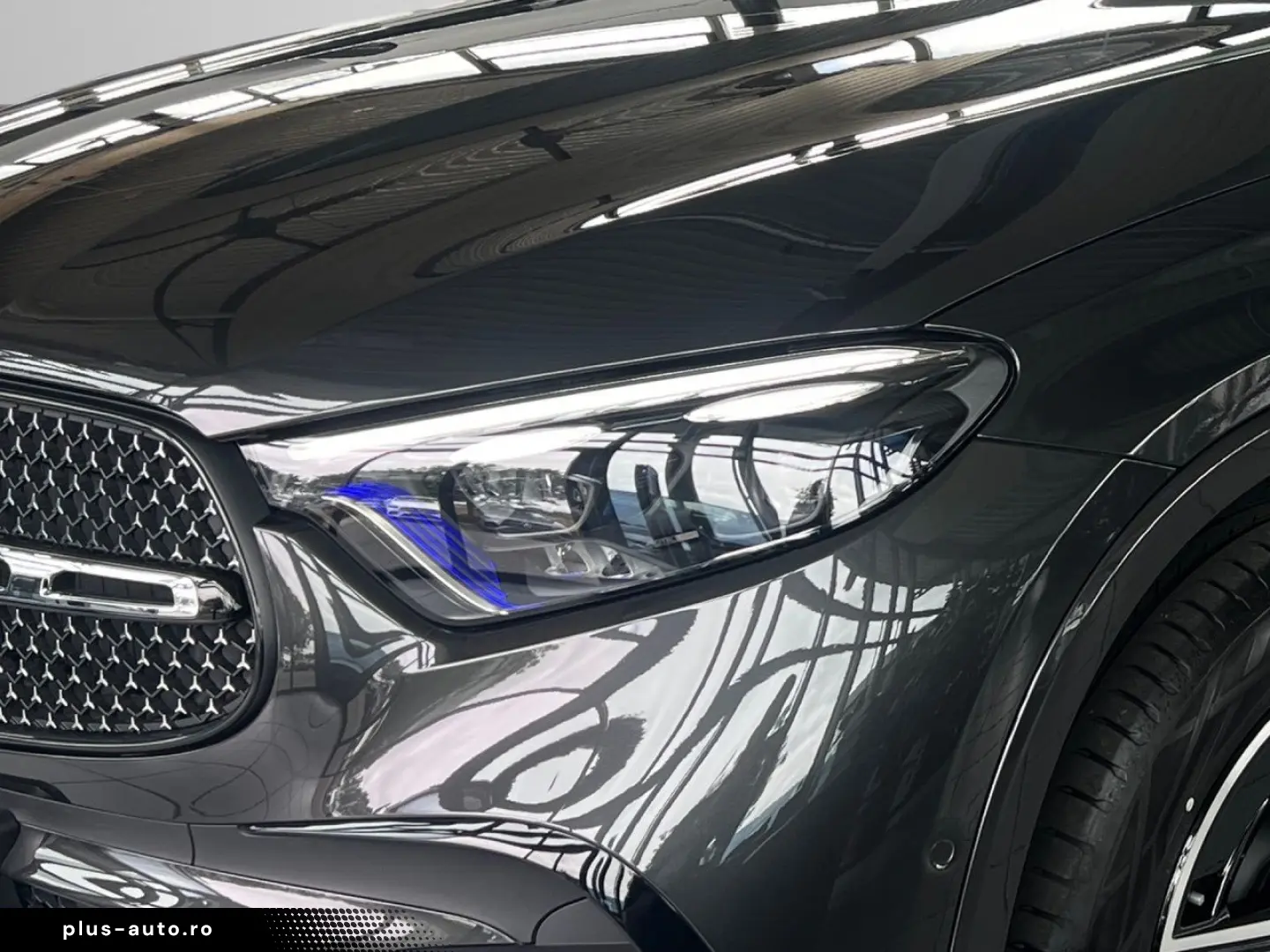 MERCEDES-BENZ GLC 400 e 4M AMG Night Pano AHK Digital Light