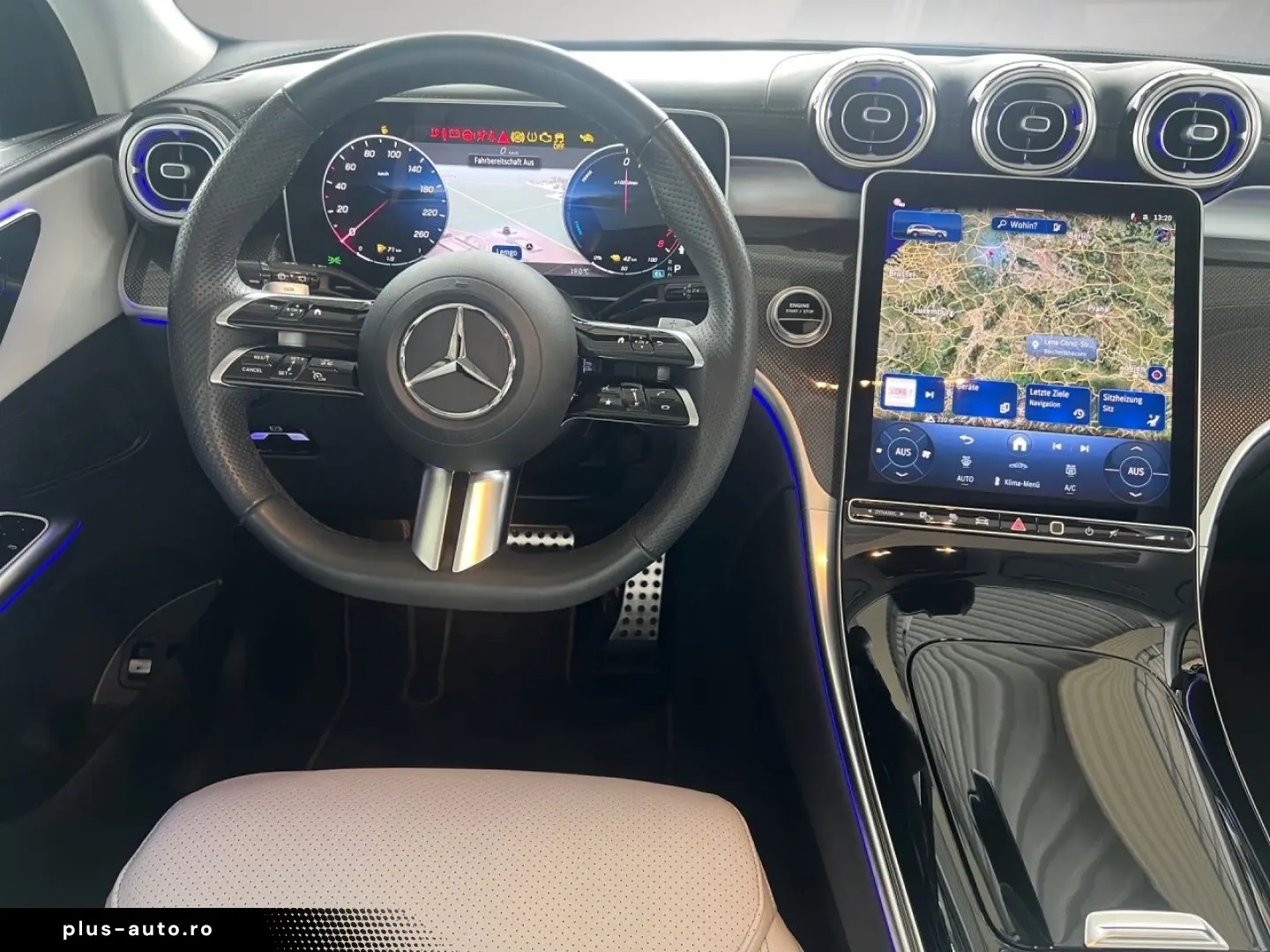 MERCEDES-BENZ GLC 400 e 4M AMG Night Pano AHK Digital Light