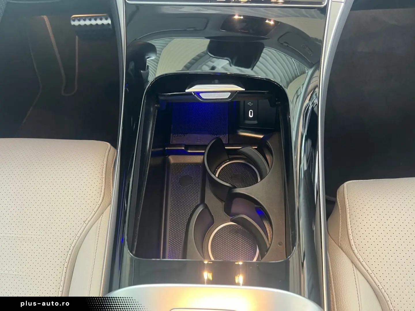 MERCEDES-BENZ GLC 400 e 4M AMG Night Pano AHK Digital Light