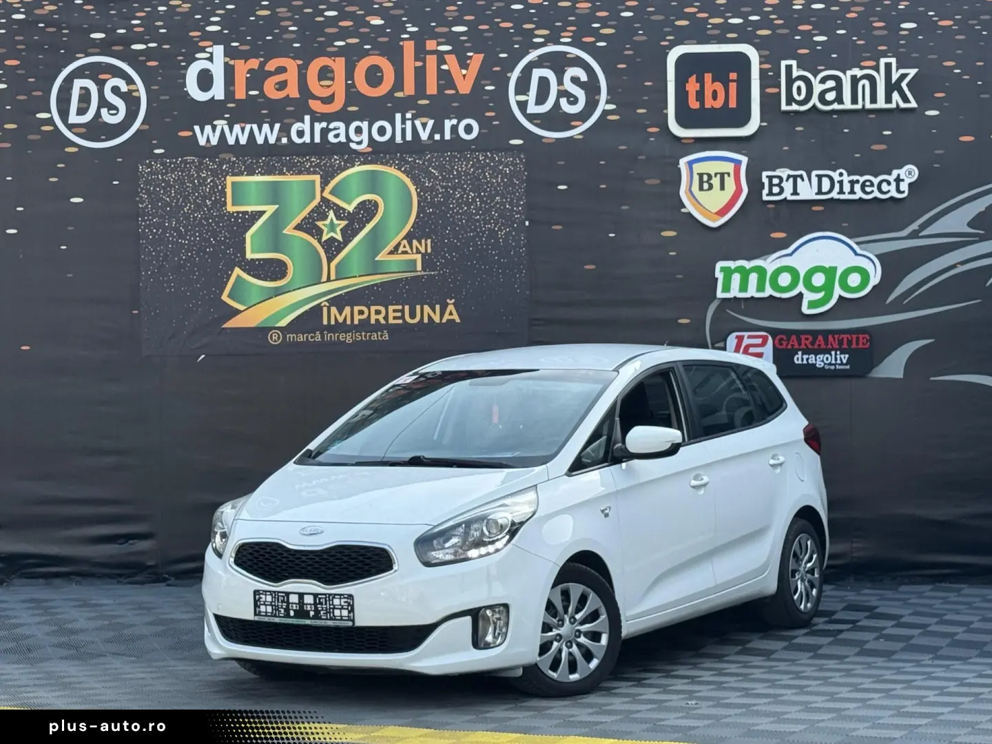 Kia Carens 2013