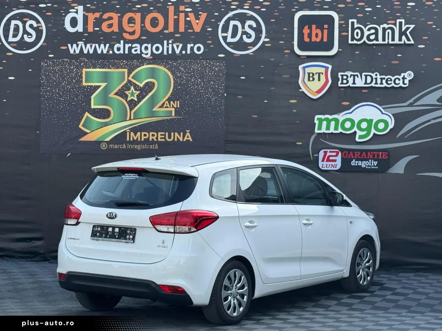 Kia Carens 2013