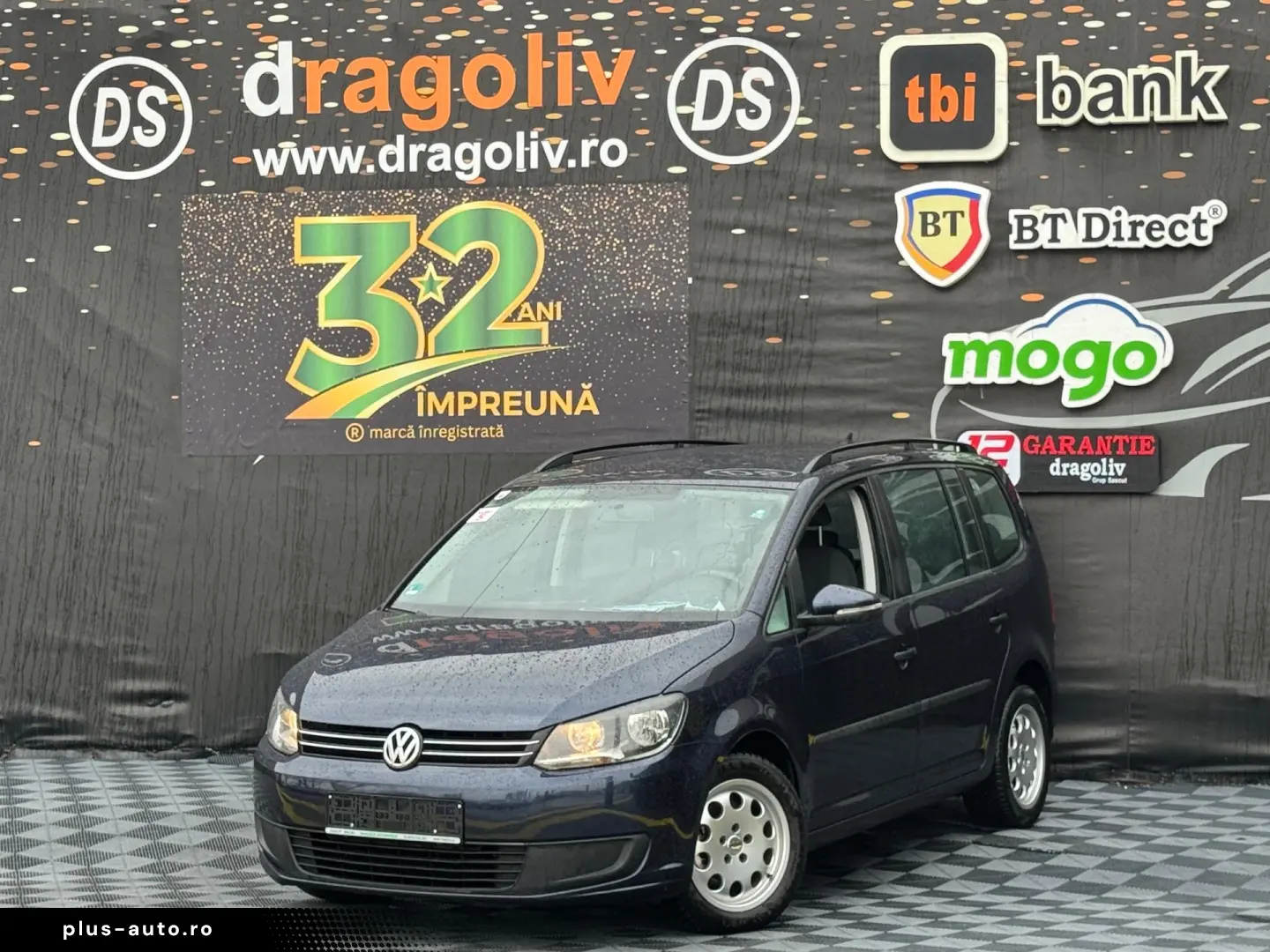 Volkswagen Touran 2011