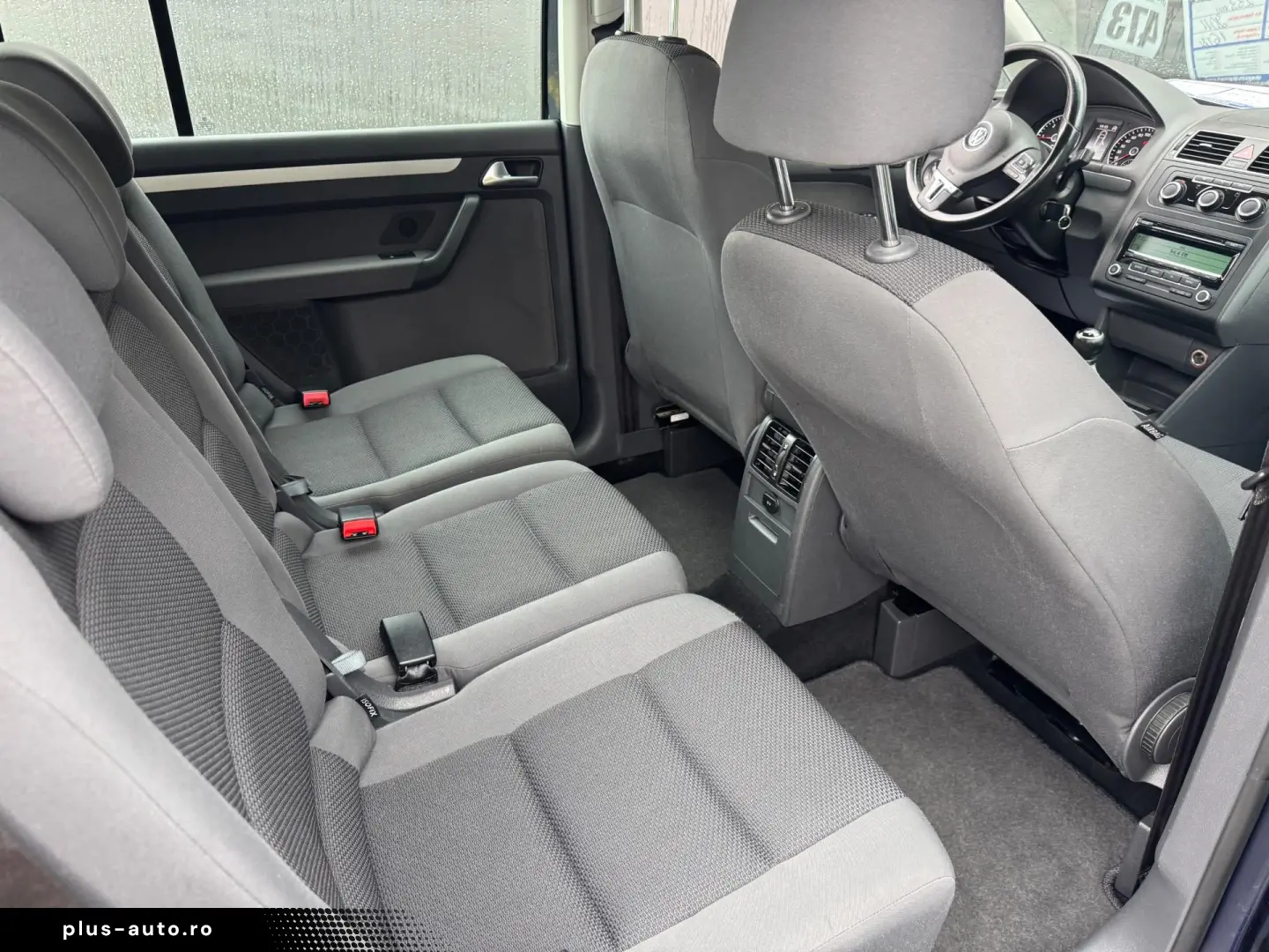 Volkswagen Touran 2011