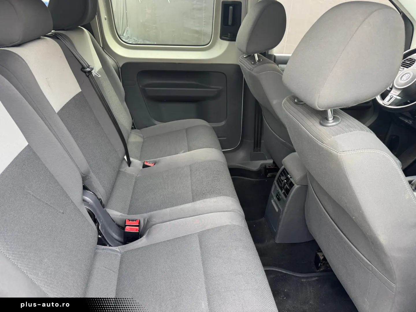 Volkswagen Caddy 2012