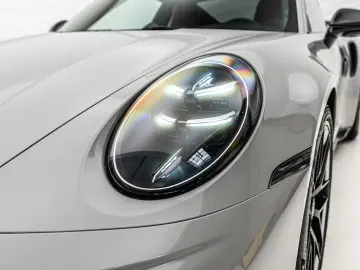 Porsche 992 911 Turbo S Cabriolet Lift Carbon Burmester