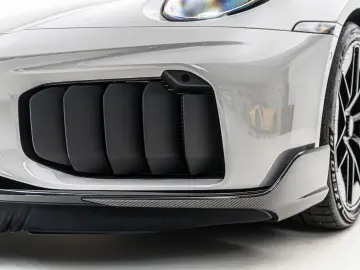 Porsche 992 911 Turbo S Cabriolet Lift Carbon Burmester