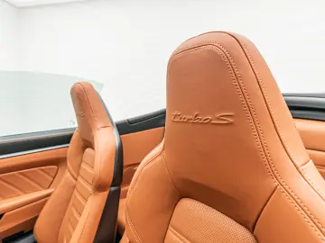 Porsche 992 911 Turbo S Cabriolet Lift Carbon Burmester