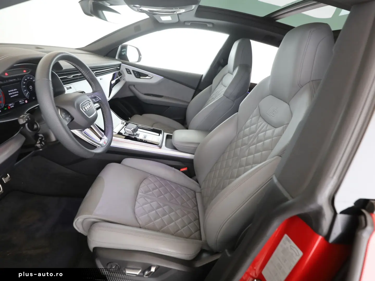AUDI Q8 60 TFSIe quattro HYBRID Pano AHK LUFT B&O Mem