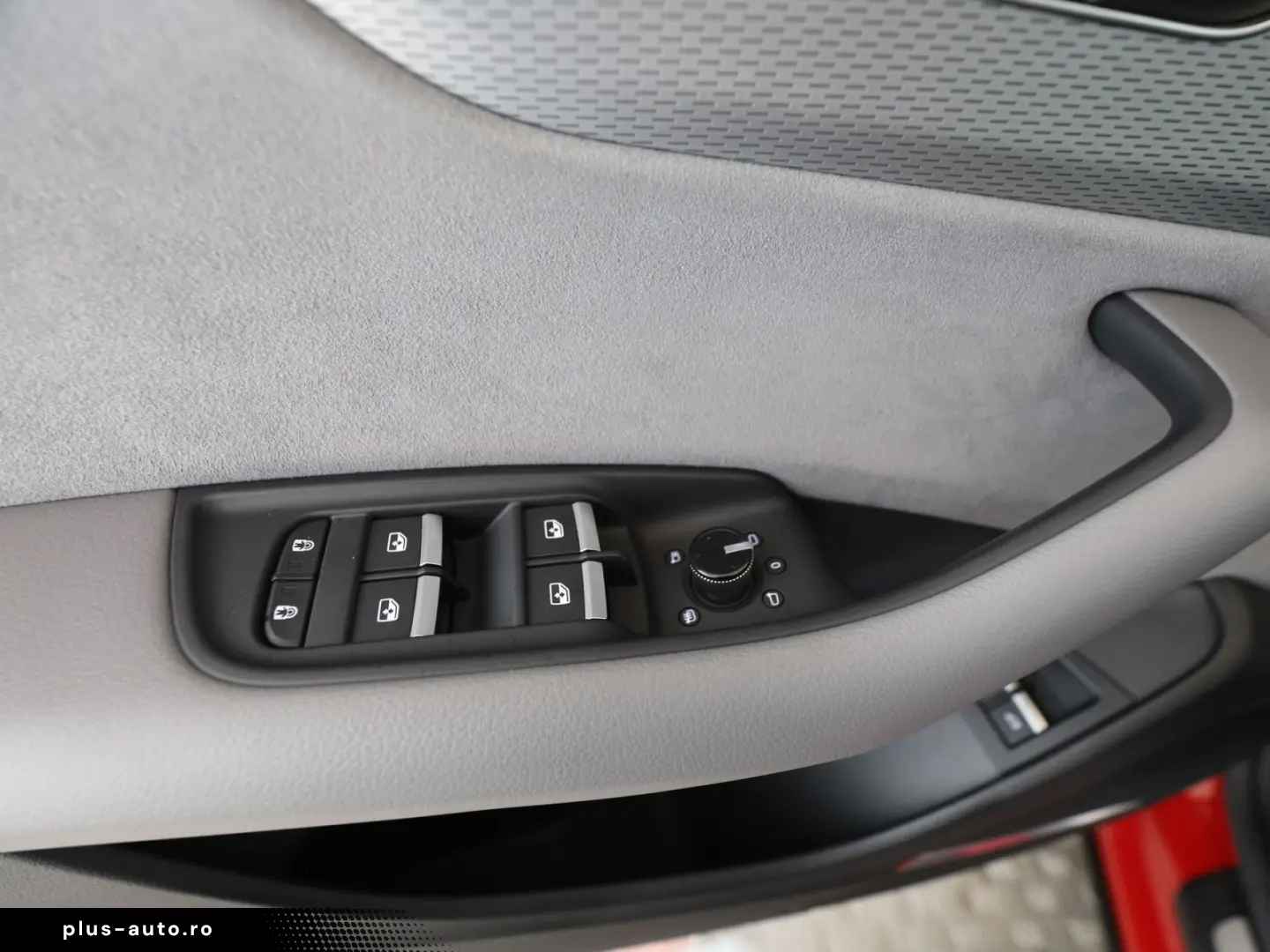 AUDI Q8 60 TFSIe quattro HYBRID Pano AHK LUFT B&O Mem