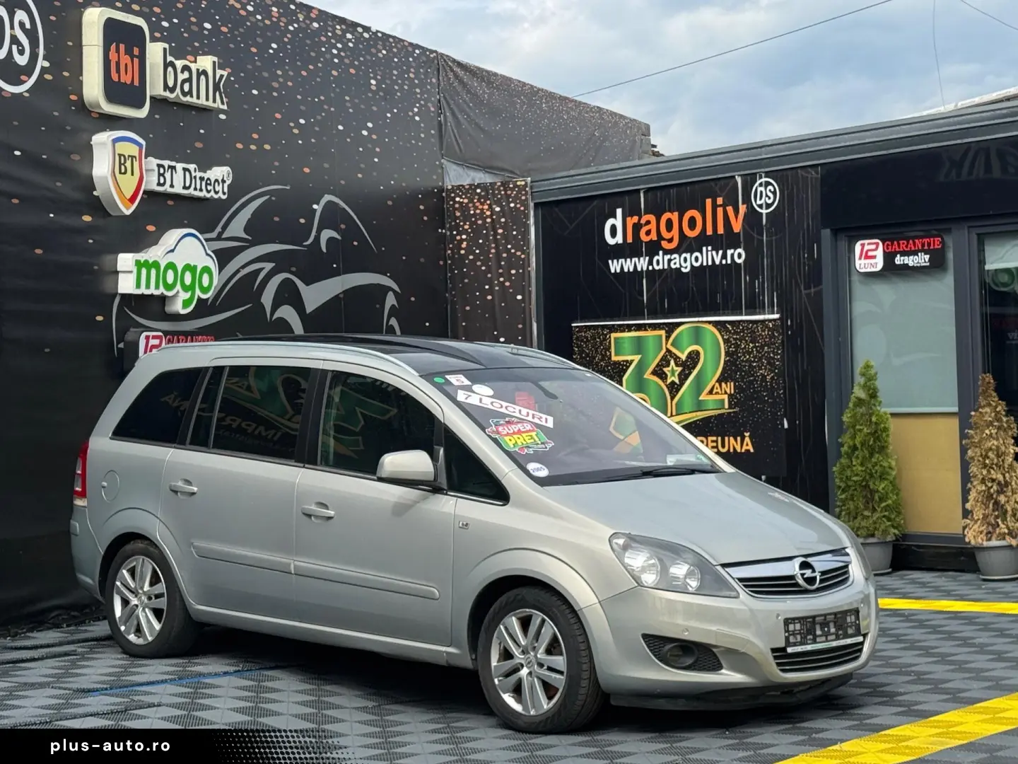 Opel Zafira 2011