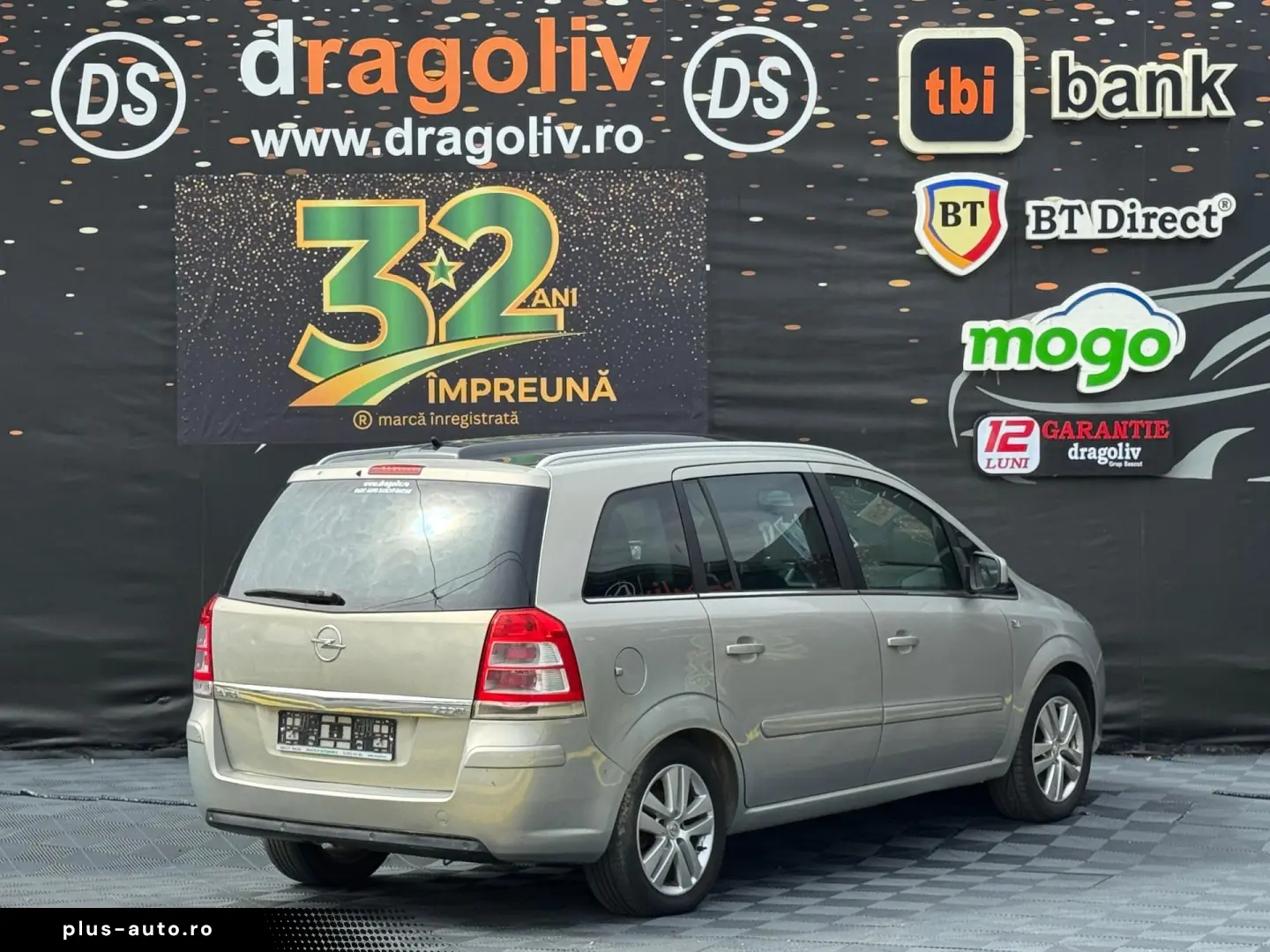 Opel Zafira 2011