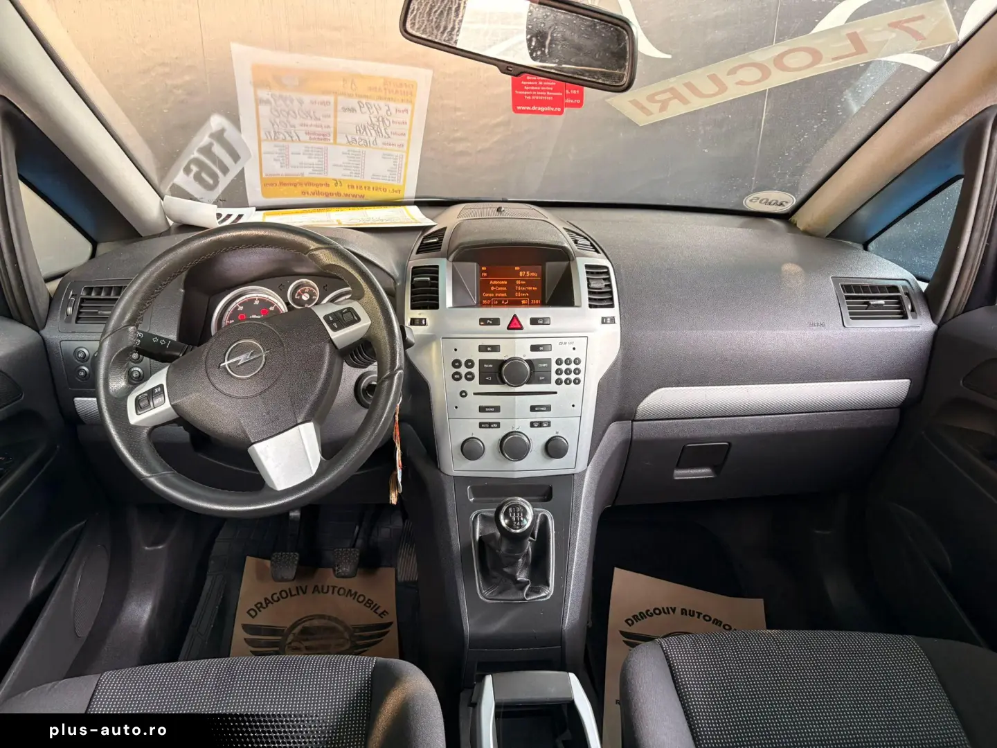 Opel Zafira 2011