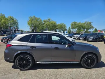 MERCEDES-BENZ GLC 400e 4M AMG matt Vollausstattg. NP…