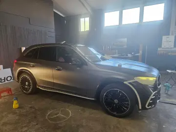 MERCEDES-BENZ GLC 400e 4M AMG matt Vollausstattg. NP…