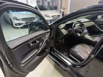 MERCEDES-BENZ S450d 4Matic Panorama Brabus Massage D…
