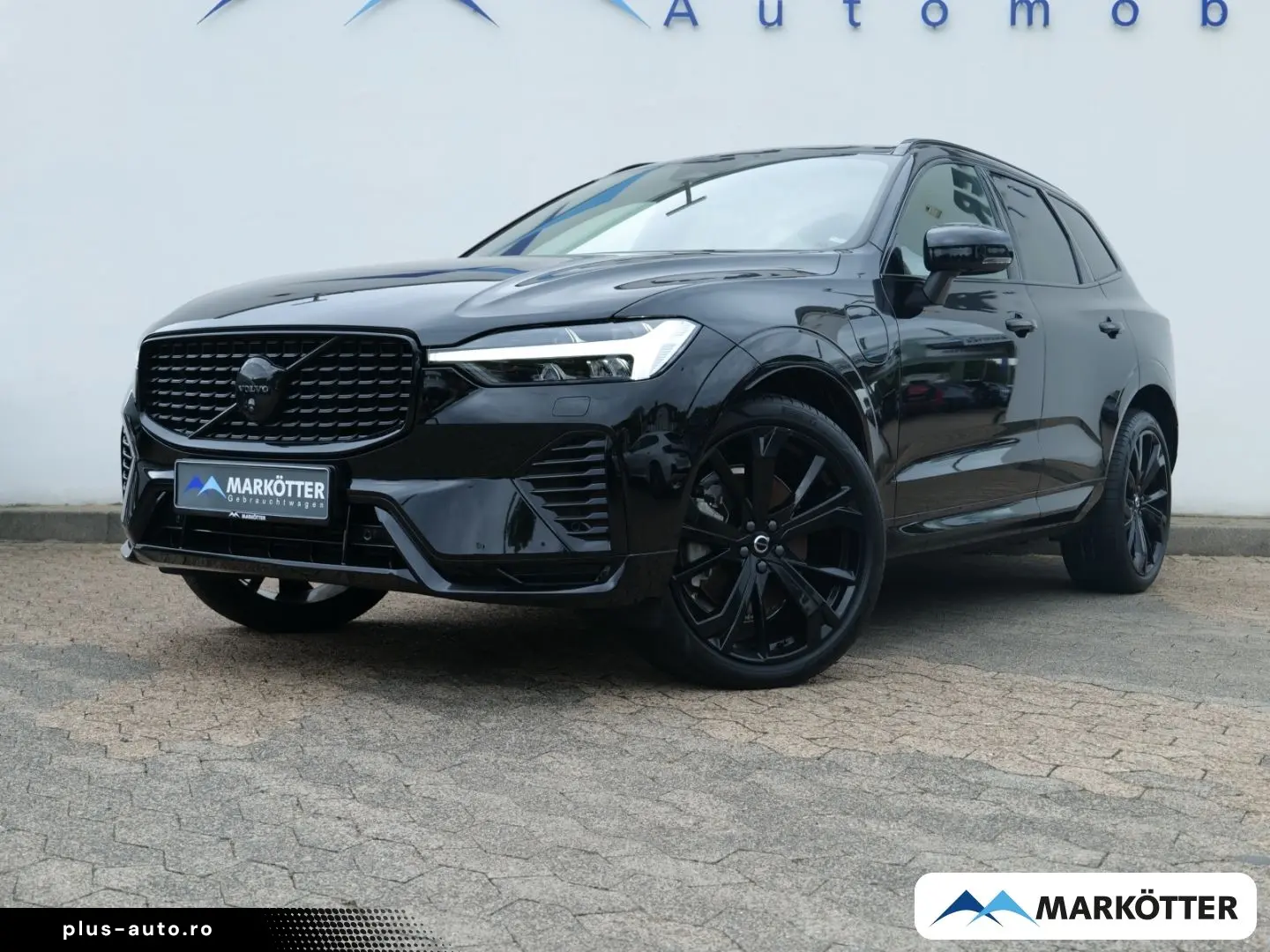 VOLVO XC60 T8 Recharge AWD Plus Black Edition STHZ