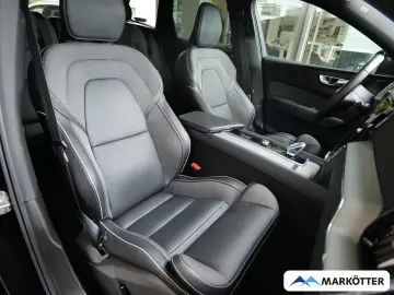 VOLVO XC60 T8 Recharge AWD Plus Black Edition STHZ