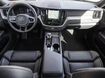 VOLVO XC60 T6 AWD Black Edition Plus Plug-in Hybrid HU