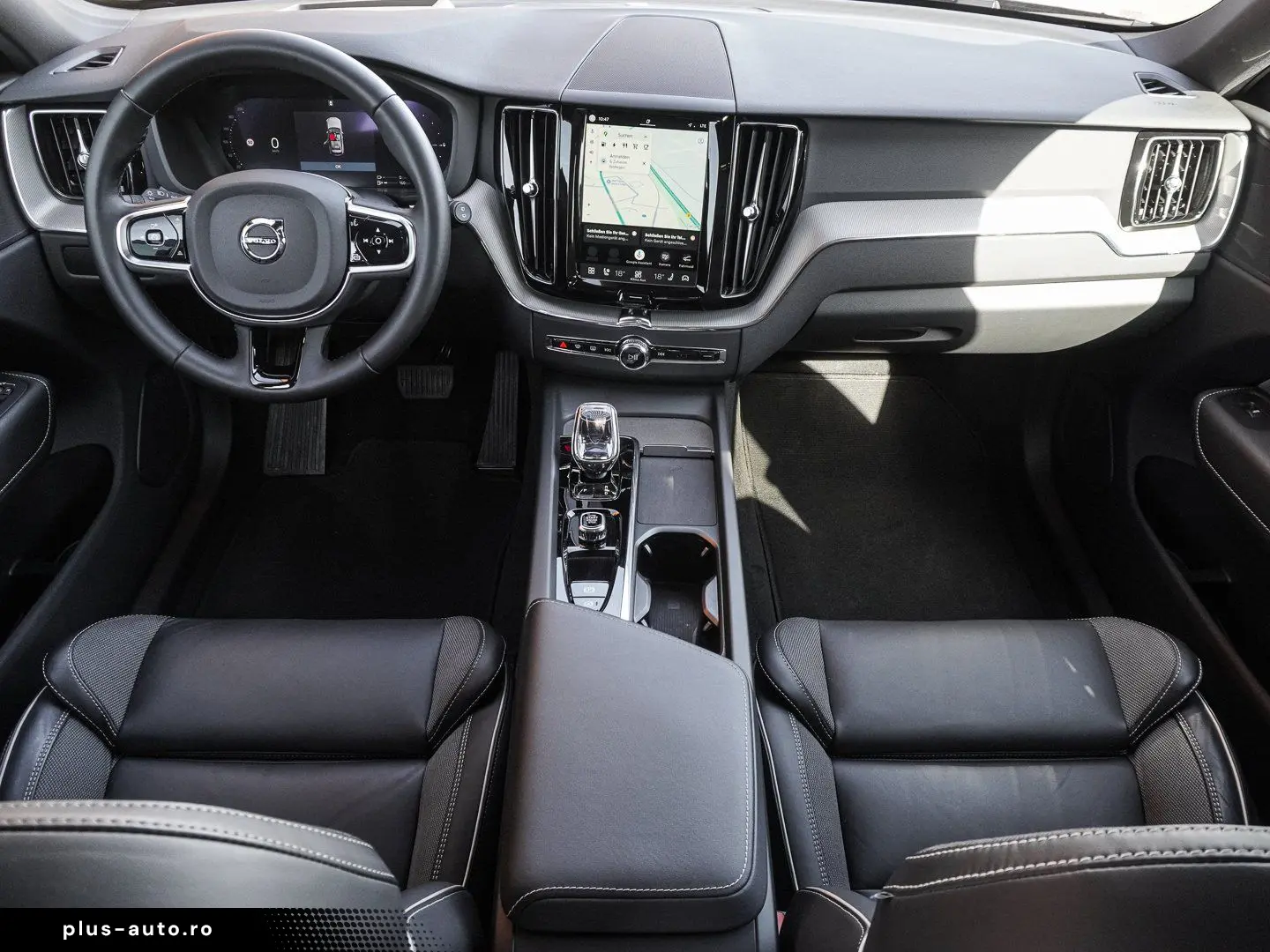 VOLVO XC60 T6 AWD Black Edition Plus Plug-in Hybrid HU