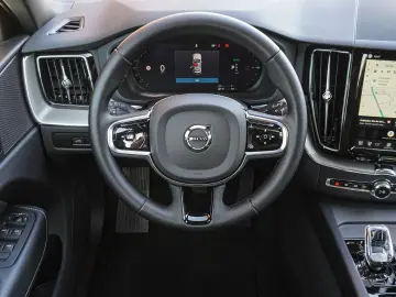 VOLVO XC60 T6 AWD Black Edition Plus Plug-in Hybrid HU
