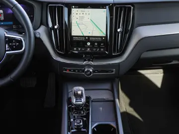 VOLVO XC60 T6 AWD Black Edition Plus Plug-in Hybrid HU